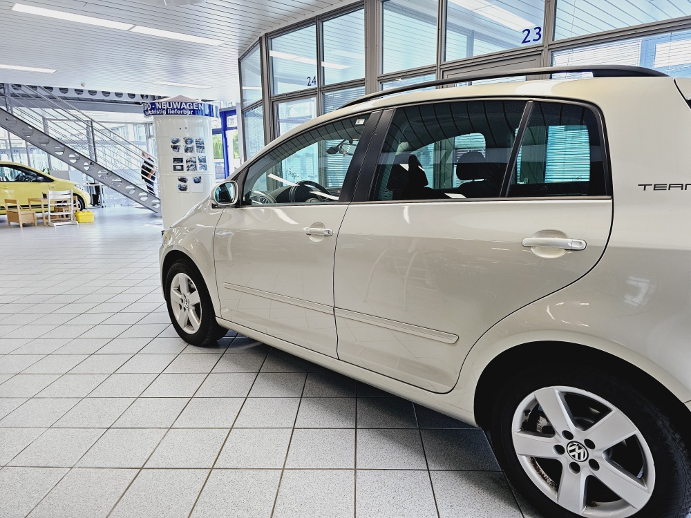 VW Golf Plus  bei Hoffmann Automobile in Wolfsburg kaufen und sofort mitnehmen - Bild 12