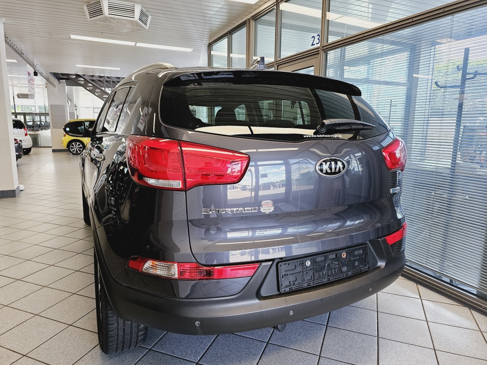 Kia Sportage  bei Hoffmann Automobile in Wolfsburg kaufen und sofort mitnehmen - Bild 3