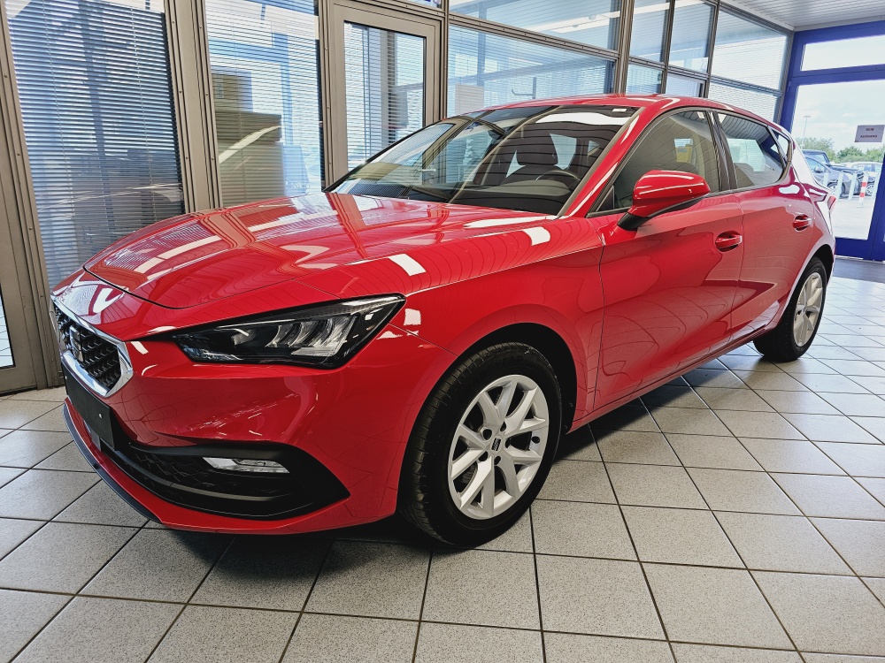 Seat Leon Style für nur 15.500,- € bei Hoffmann Automobile in Wolfsburg kaufen und sofort mitnehmen