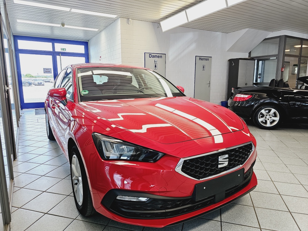 Seat Leon  bei Hoffmann Automobile in Wolfsburg kaufen und sofort mitnehmen - Bild 15