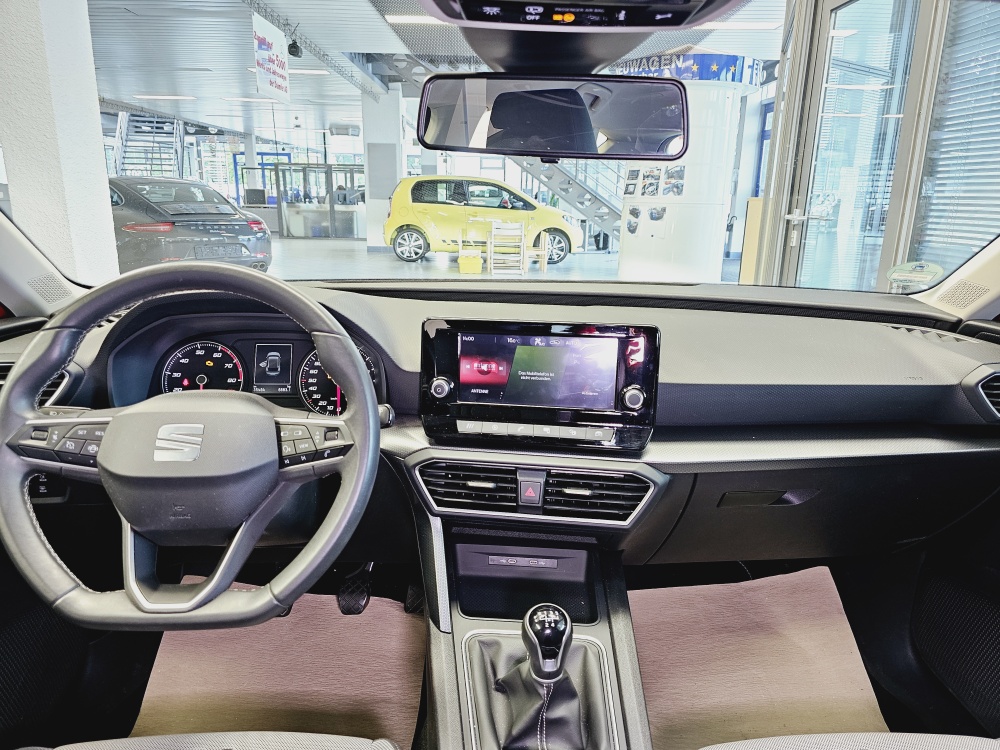 Seat Leon  bei Hoffmann Automobile in Wolfsburg kaufen und sofort mitnehmen - Bild 5