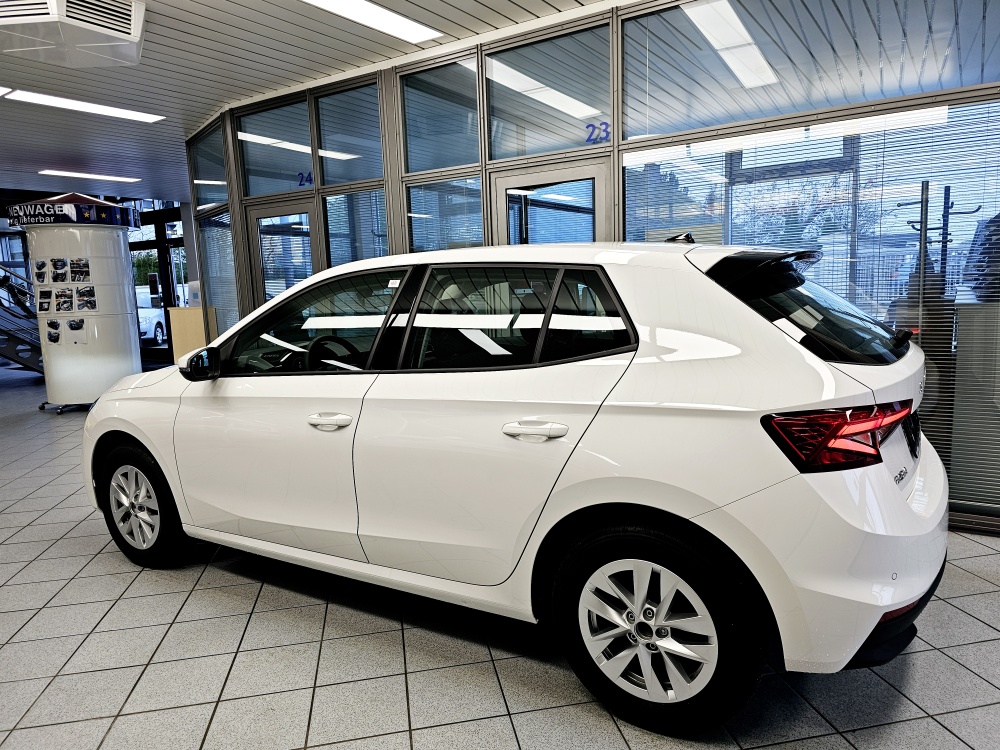 Skoda Fabia  bei Hoffmann Automobile in Wolfsburg kaufen und sofort mitnehmen - Bild 20