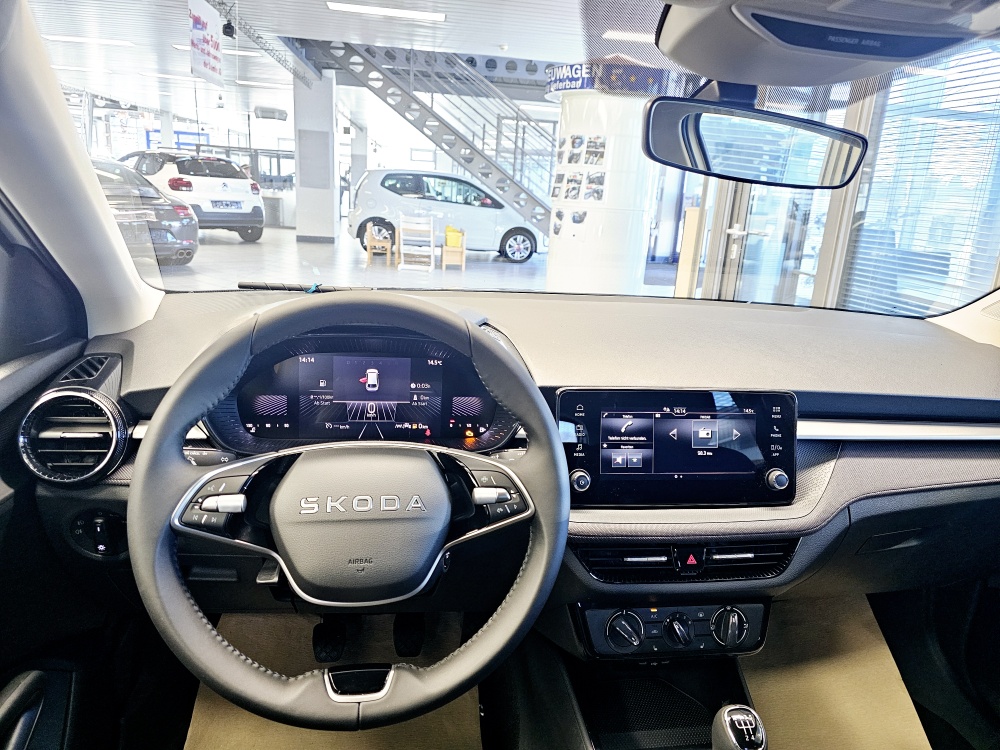 Skoda Fabia  bei Hoffmann Automobile in Wolfsburg kaufen und sofort mitnehmen - Bild 13