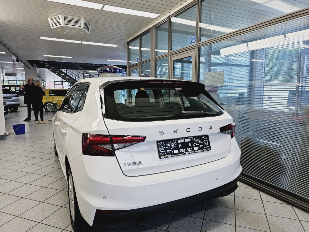 Skoda Fabia  bei Hoffmann Automobile in Wolfsburg kaufen und sofort mitnehmen - Bild 3