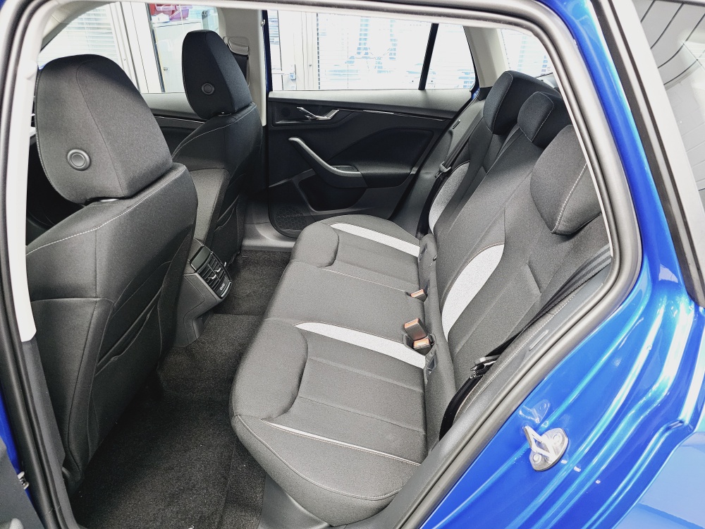 Skoda Kamiq  bei Hoffmann Automobile in Wolfsburg kaufen und sofort mitnehmen - Bild 5