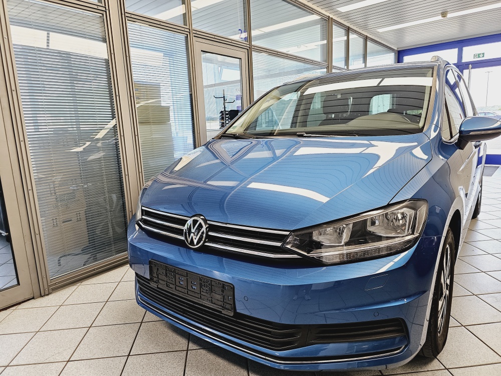 VW Touran  bei Hoffmann Automobile in Wolfsburg kaufen und sofort mitnehmen - Bild 16