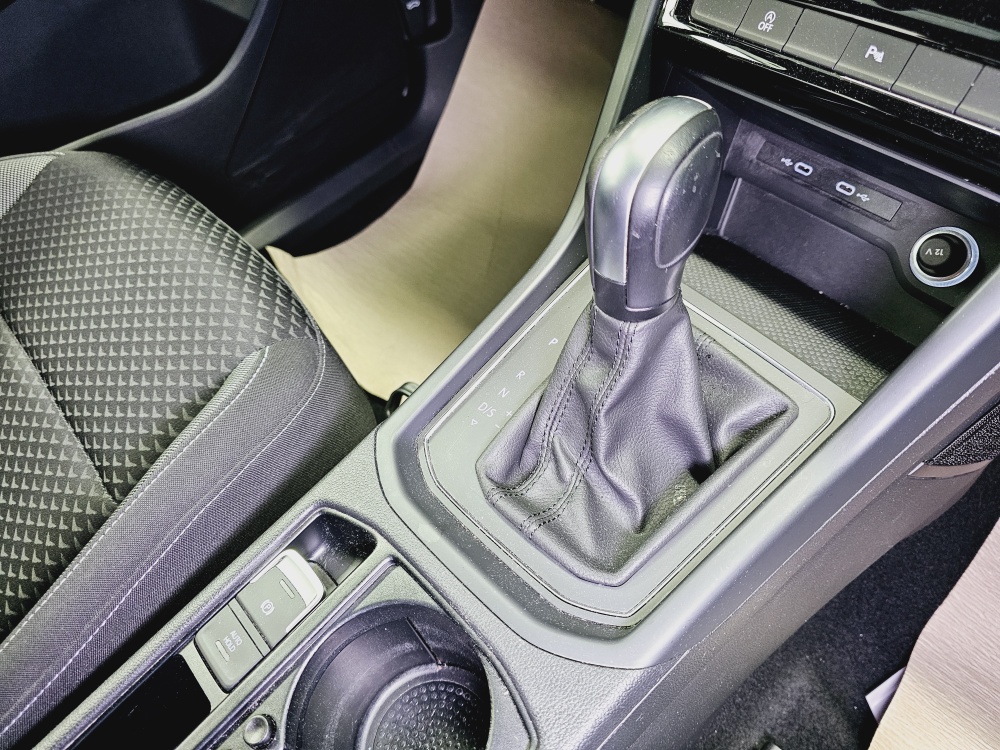 VW Touran  bei Hoffmann Automobile in Wolfsburg kaufen und sofort mitnehmen - Bild 6