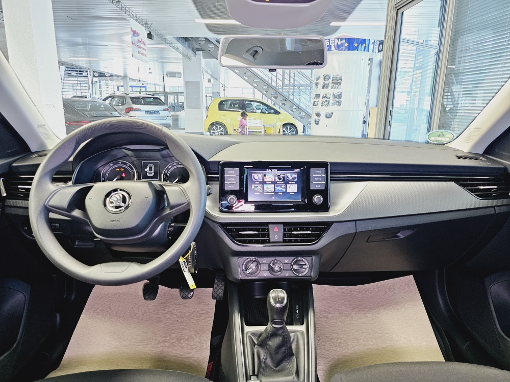 Skoda Kamiq  bei Hoffmann Automobile in Wolfsburg kaufen und sofort mitnehmen - Bild 6