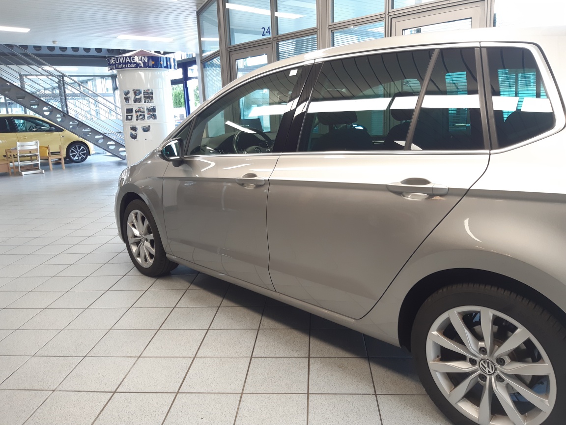 VW Golf Sportsvan  bei Hoffmann Automobile in Wolfsburg kaufen und sofort mitnehmen - Bild 14