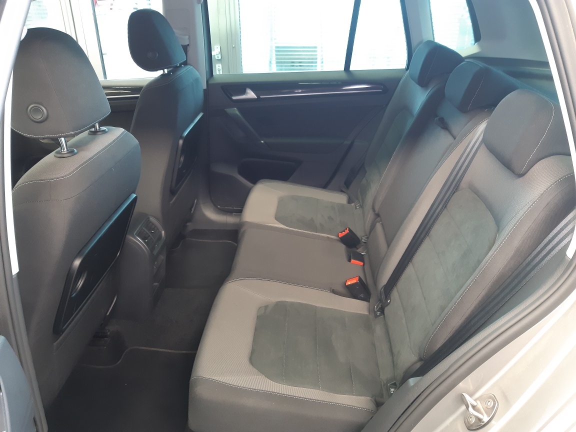 VW Golf Sportsvan  bei Hoffmann Automobile in Wolfsburg kaufen und sofort mitnehmen - Bild 5