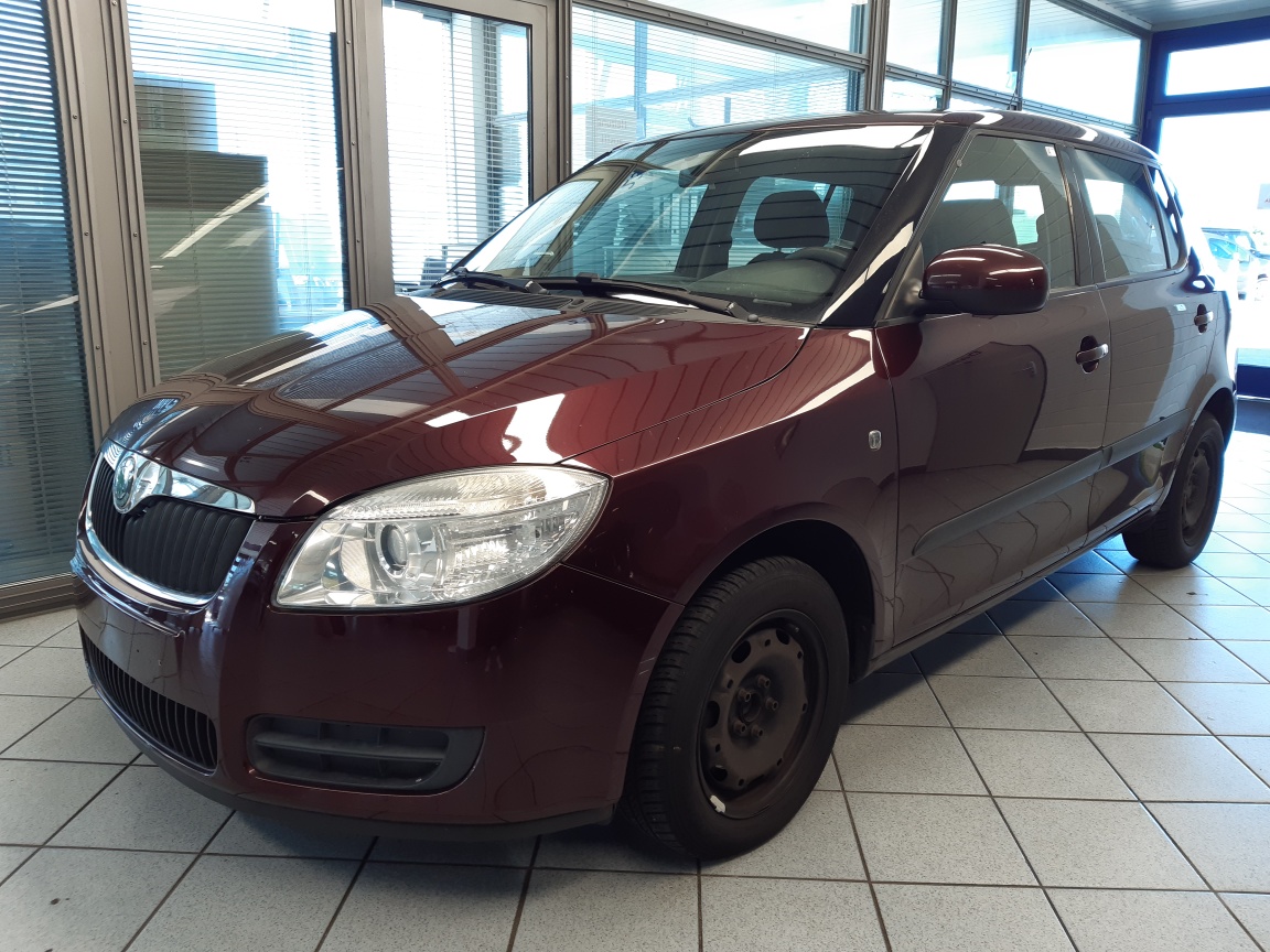 Skoda Fabia Ambiente für nur 1.800,- € bei Hoffmann Automobile in Wolfsburg kaufen und sofort mitnehmen