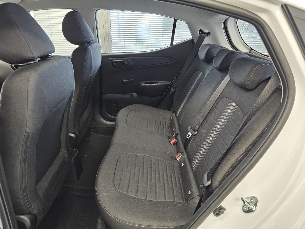 Hyundai i10  bei Hoffmann Automobile in Wolfsburg kaufen und sofort mitnehmen - Bild 4