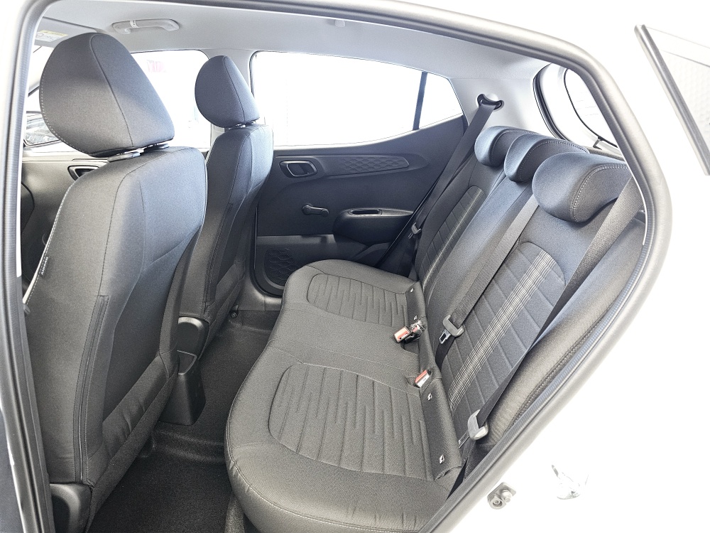 Hyundai i10  bei Hoffmann Automobile in Wolfsburg kaufen und sofort mitnehmen - Bild 4