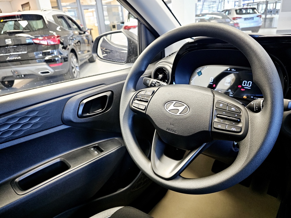 Hyundai i10  bei Hoffmann Automobile in Wolfsburg kaufen und sofort mitnehmen - Bild 12