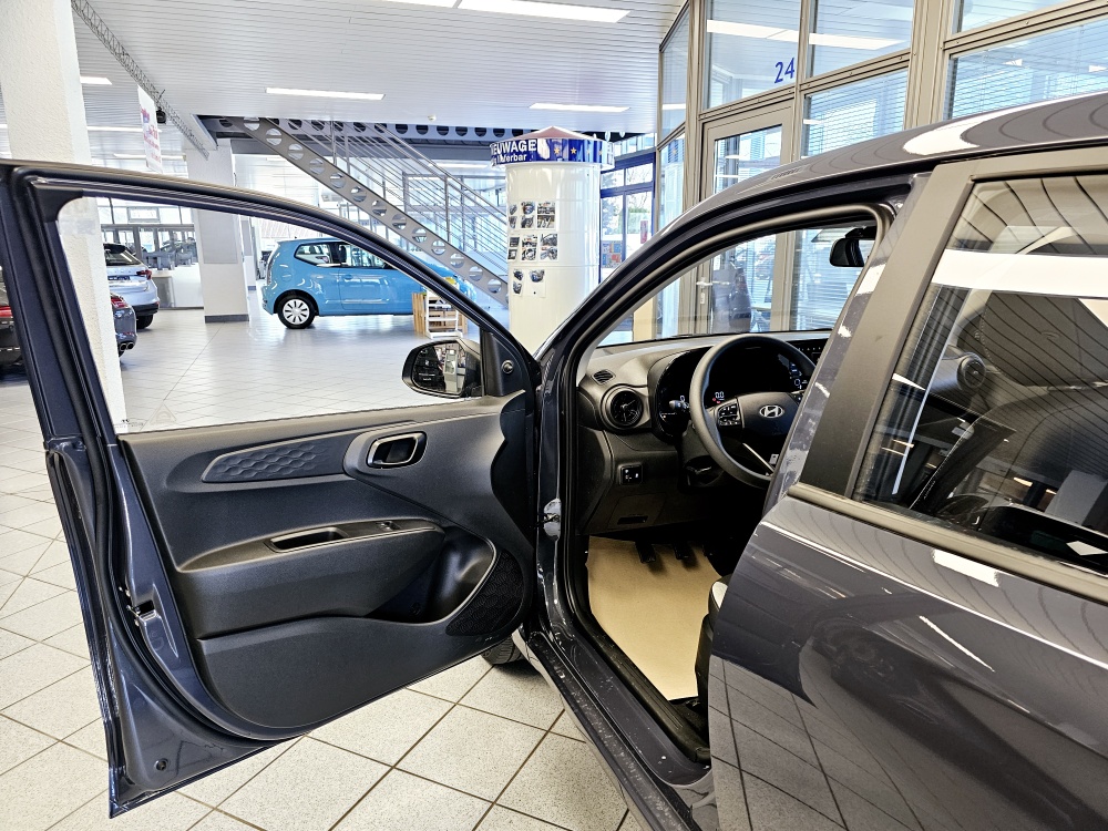 Hyundai i10  bei Hoffmann Automobile in Wolfsburg kaufen und sofort mitnehmen - Bild 18