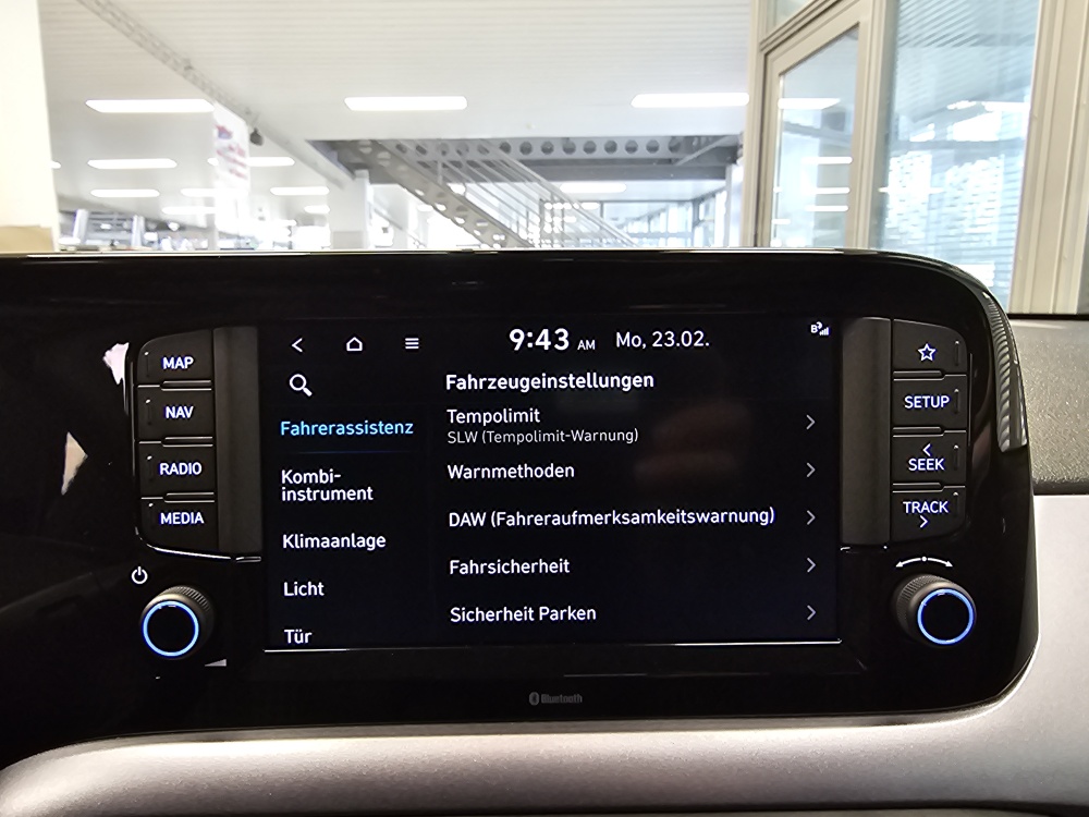 Hyundai i10  bei Hoffmann Automobile in Wolfsburg kaufen und sofort mitnehmen - Bild 15