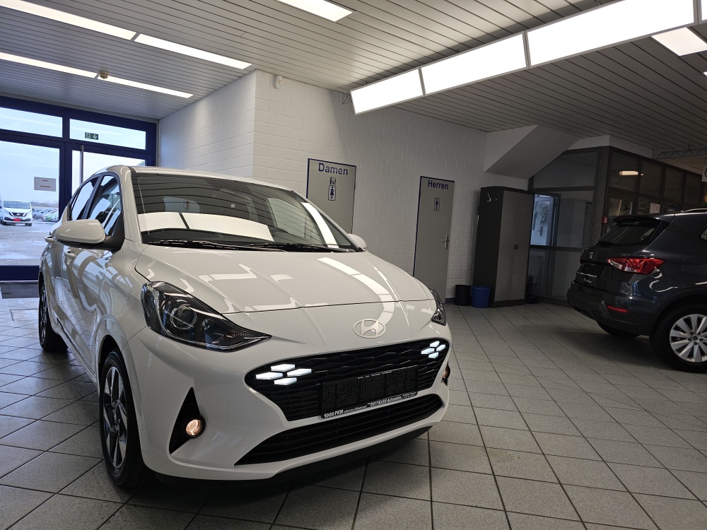 Hyundai i10  bei Hoffmann Automobile in Wolfsburg kaufen und sofort mitnehmen - Bild 28