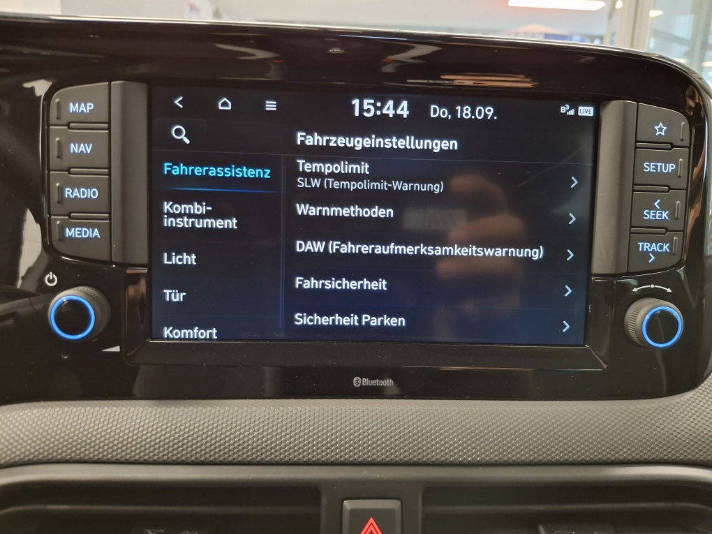 Hyundai i10  bei Hoffmann Automobile in Wolfsburg kaufen und sofort mitnehmen - Bild 12