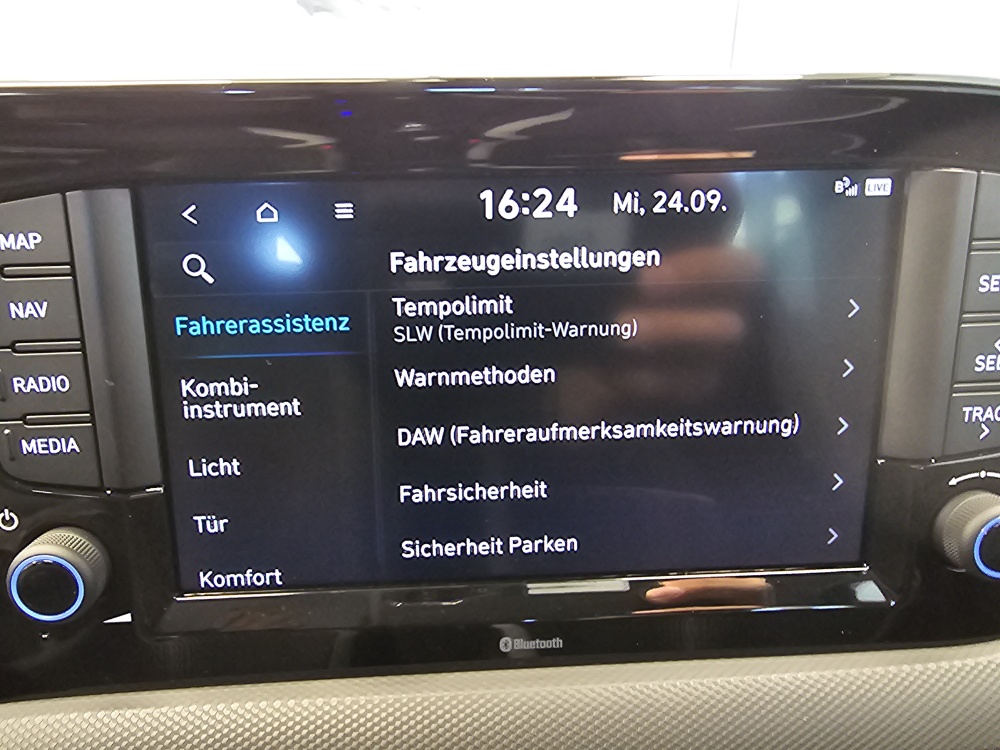Hyundai i10  bei Hoffmann Automobile in Wolfsburg kaufen und sofort mitnehmen - Bild 13