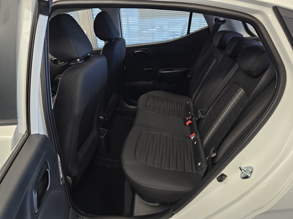 Hyundai i10  bei Hoffmann Automobile in Wolfsburg kaufen und sofort mitnehmen - Bild 4