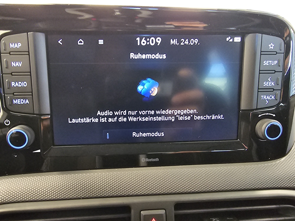 Hyundai i10  bei Hoffmann Automobile in Wolfsburg kaufen und sofort mitnehmen - Bild 12