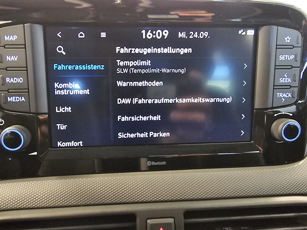 Hyundai i10  bei Hoffmann Automobile in Wolfsburg kaufen und sofort mitnehmen - Bild 13