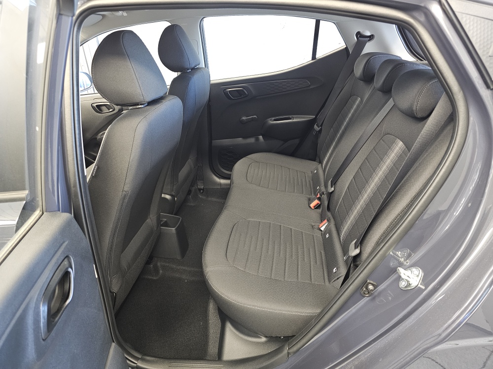 Hyundai i10  bei Hoffmann Automobile in Wolfsburg kaufen und sofort mitnehmen - Bild 4