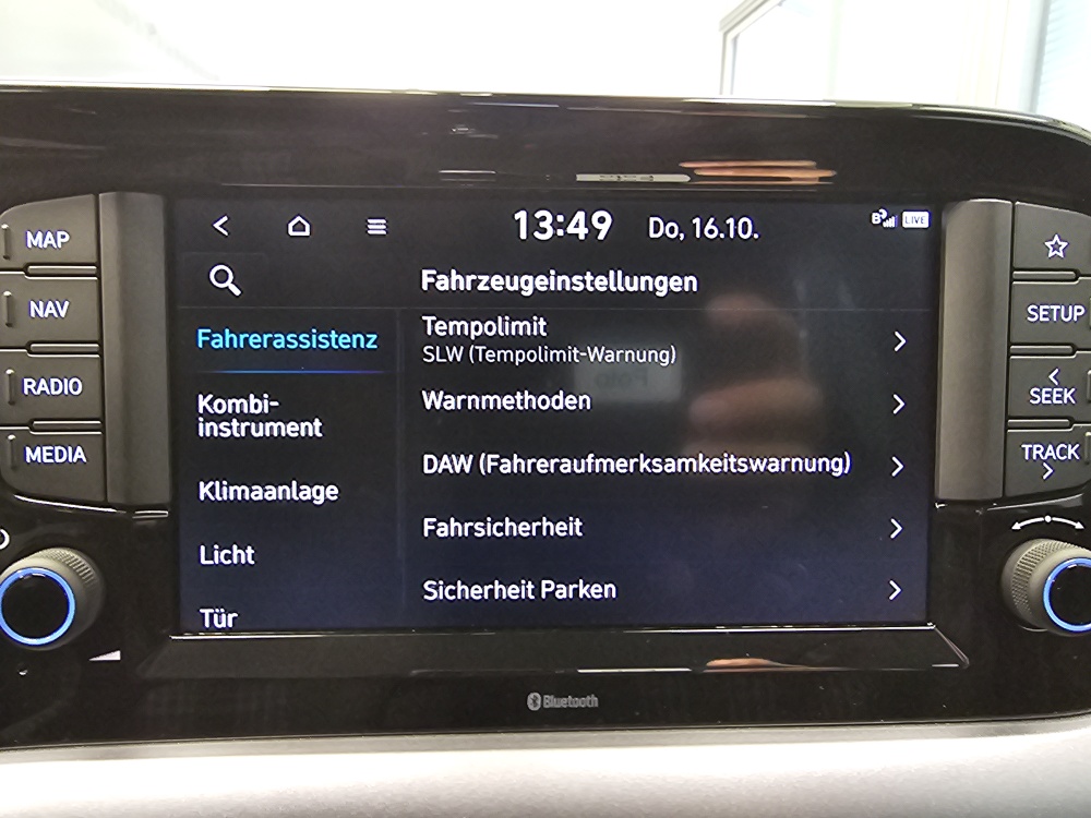 Hyundai i10  bei Hoffmann Automobile in Wolfsburg kaufen und sofort mitnehmen - Bild 16