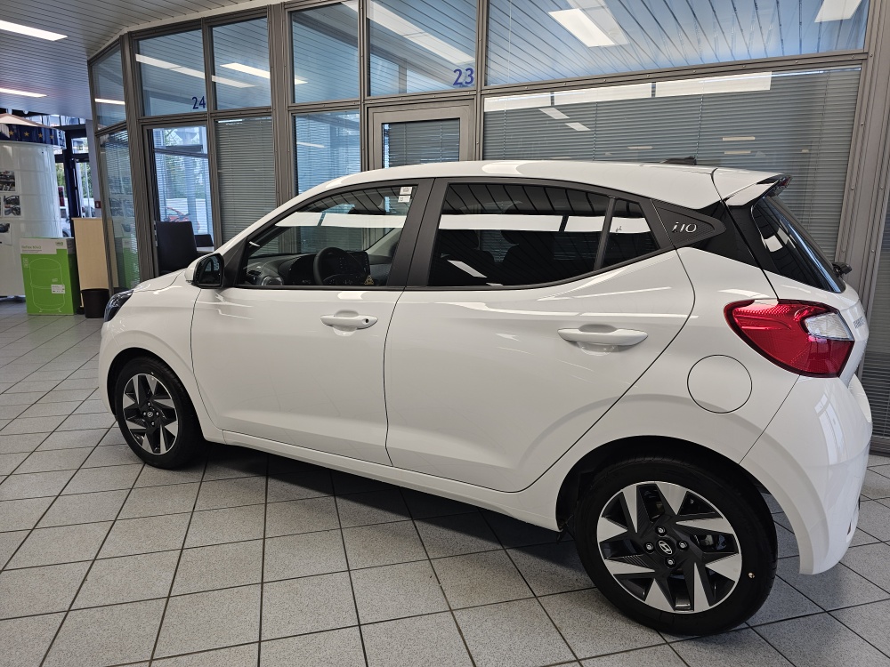 Hyundai i10  bei Hoffmann Automobile in Wolfsburg kaufen und sofort mitnehmen - Bild 29