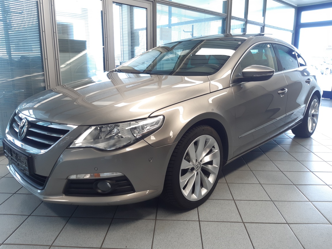 VW Passat CC  bei Hoffmann Automobile in Wolfsburg kaufen und sofort mitnehmen - Bild 1