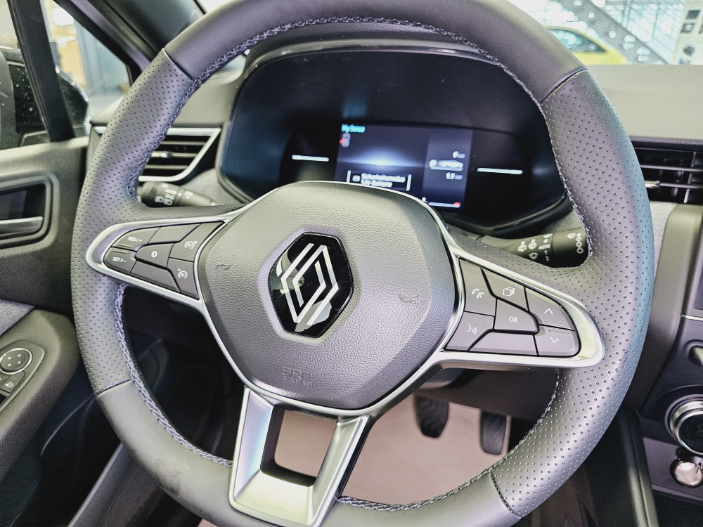 Renault Clio  bei Hoffmann Automobile in Wolfsburg kaufen und sofort mitnehmen - Bild 7
