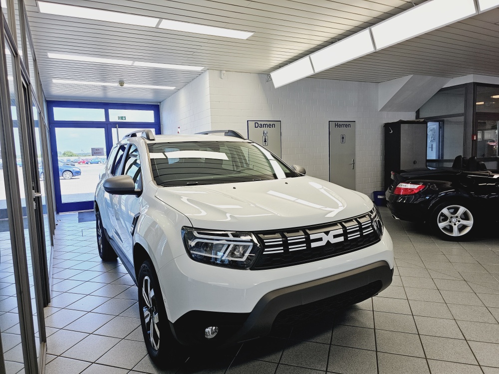 Dacia Duster  bei Hoffmann Automobile in Wolfsburg kaufen und sofort mitnehmen - Bild 14