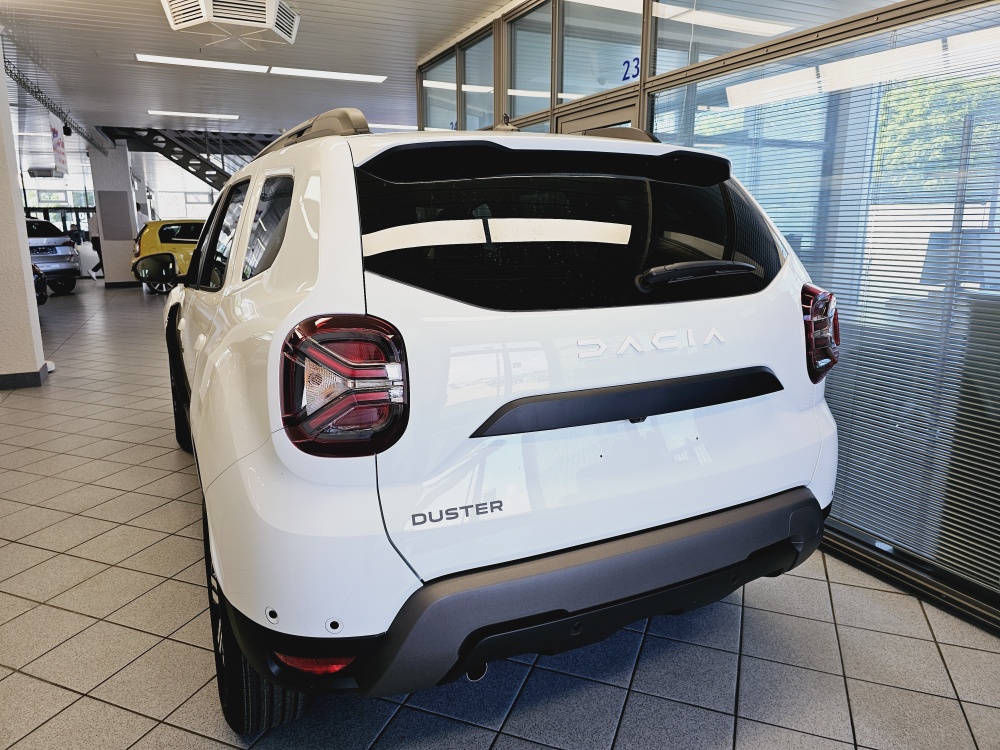 Dacia Duster  bei Hoffmann Automobile in Wolfsburg kaufen und sofort mitnehmen - Bild 3