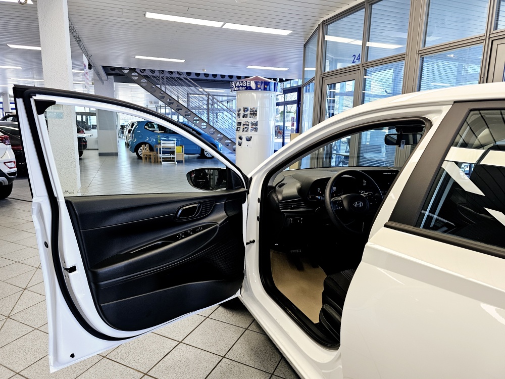Hyundai i20  bei Hoffmann Automobile in Wolfsburg kaufen und sofort mitnehmen - Bild 15