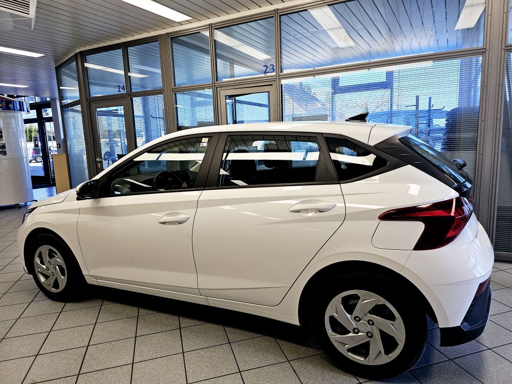 Hyundai i20  bei Hoffmann Automobile in Wolfsburg kaufen und sofort mitnehmen - Bild 16