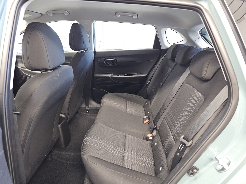 Hyundai i20  bei Hoffmann Automobile in Wolfsburg kaufen und sofort mitnehmen - Bild 4