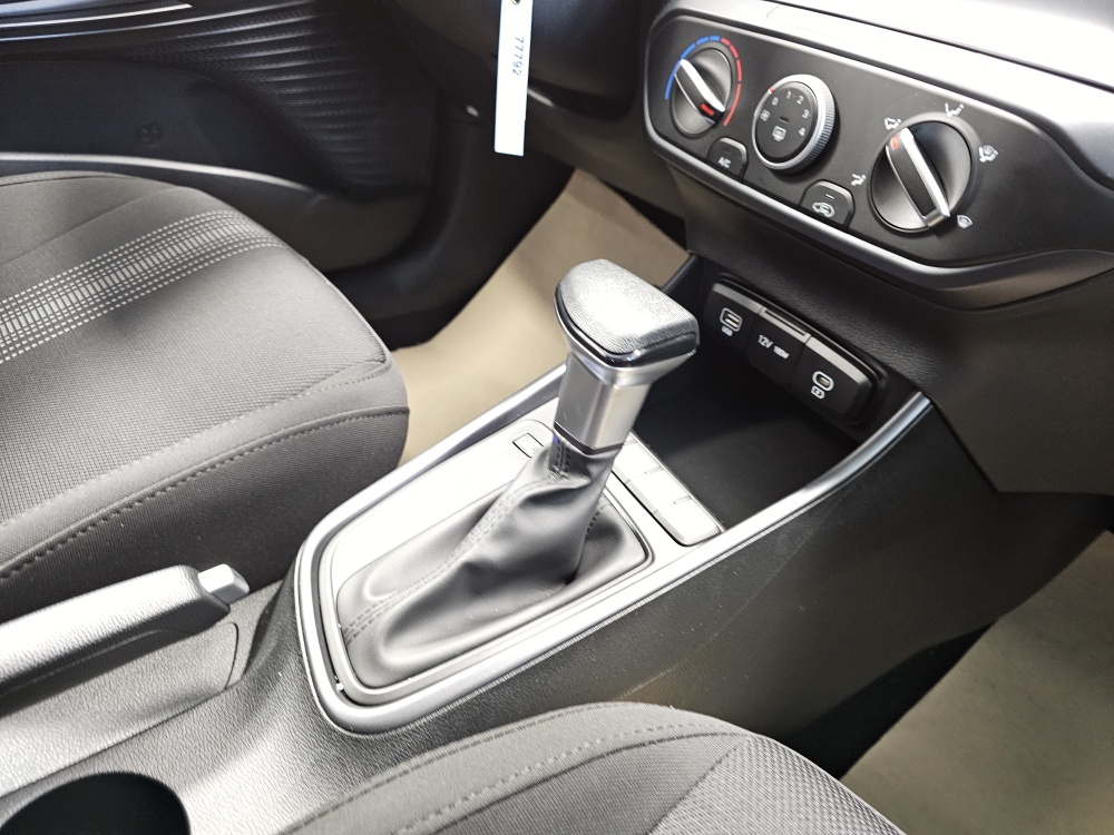 Hyundai i20  bei Hoffmann Automobile in Wolfsburg kaufen und sofort mitnehmen - Bild 6