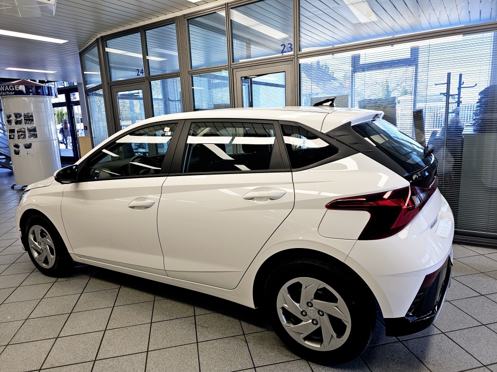 Hyundai i20  bei Hoffmann Automobile in Wolfsburg kaufen und sofort mitnehmen - Bild 18