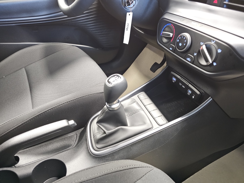 Hyundai i20  bei Hoffmann Automobile in Wolfsburg kaufen und sofort mitnehmen - Bild 6