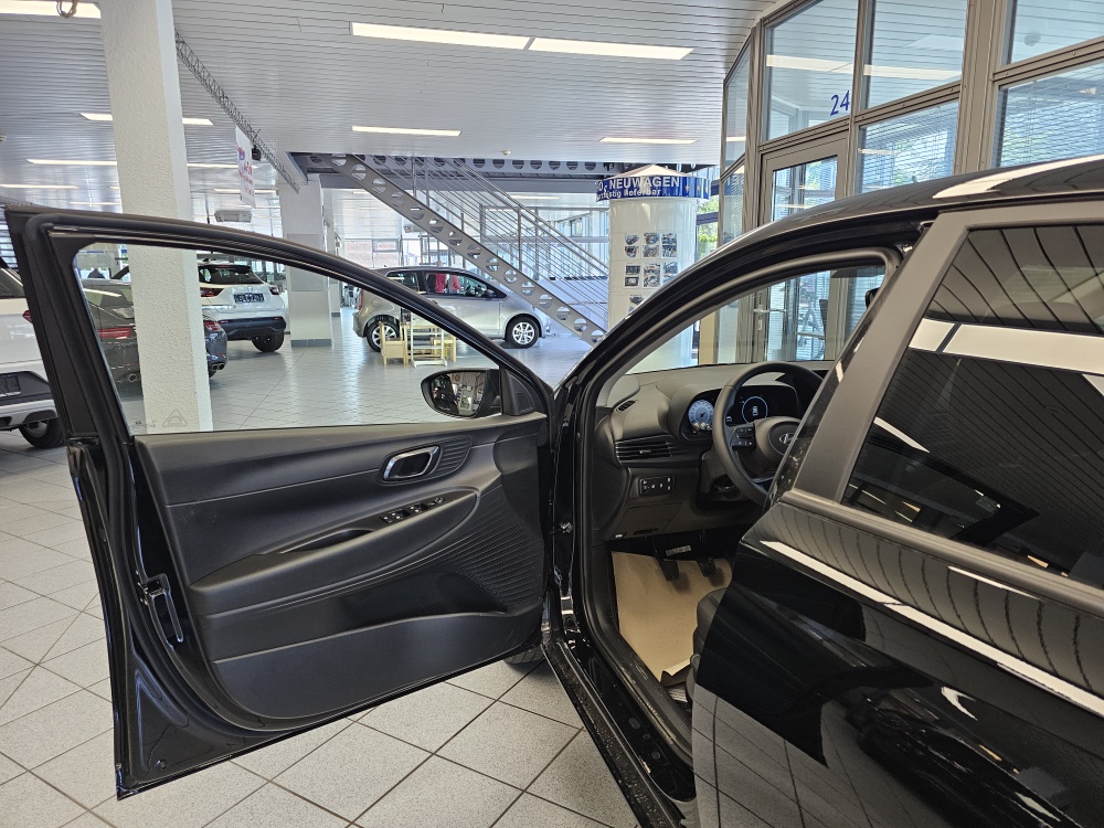 Hyundai i20  bei Hoffmann Automobile in Wolfsburg kaufen und sofort mitnehmen - Bild 18
