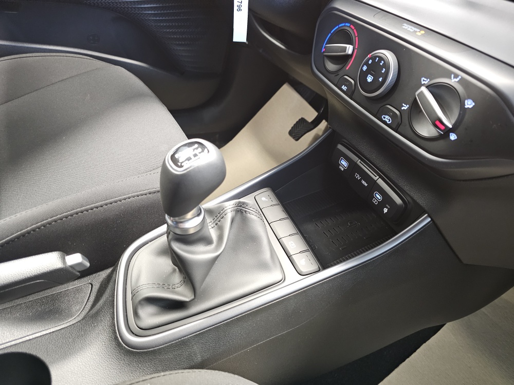 Hyundai i20  bei Hoffmann Automobile in Wolfsburg kaufen und sofort mitnehmen - Bild 7