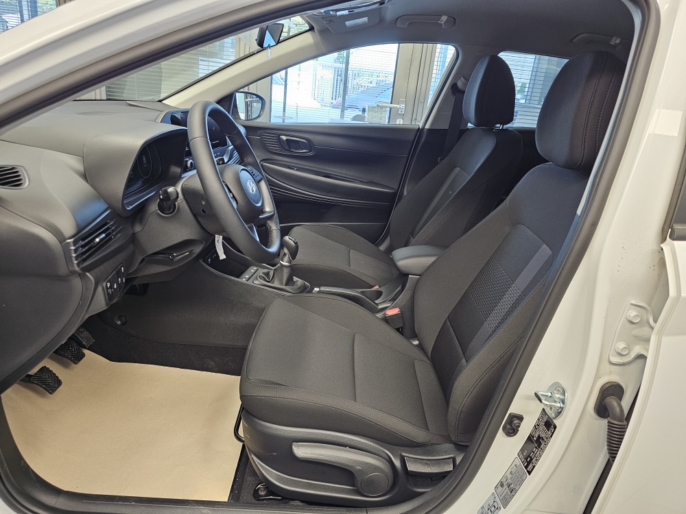 Hyundai i20  bei Hoffmann Automobile in Wolfsburg kaufen und sofort mitnehmen - Bild 14