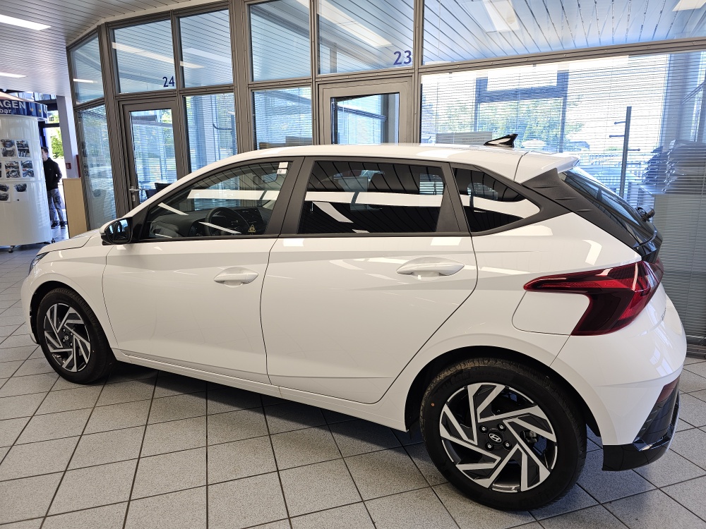Hyundai i20  bei Hoffmann Automobile in Wolfsburg kaufen und sofort mitnehmen - Bild 16