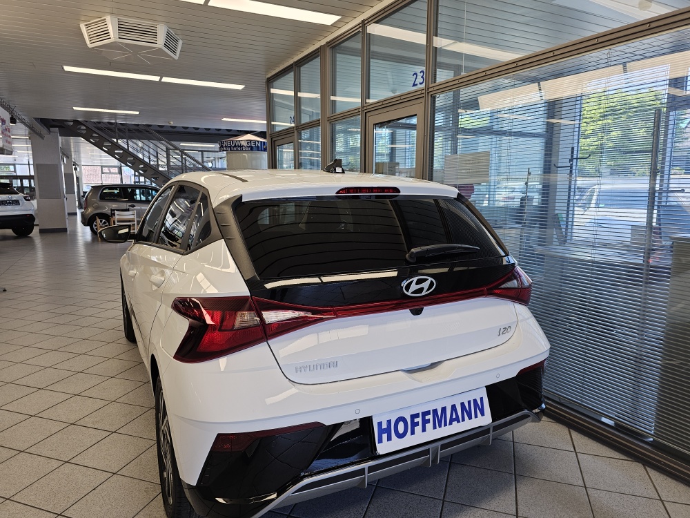 Hyundai i20  bei Hoffmann Automobile in Wolfsburg kaufen und sofort mitnehmen - Bild 3