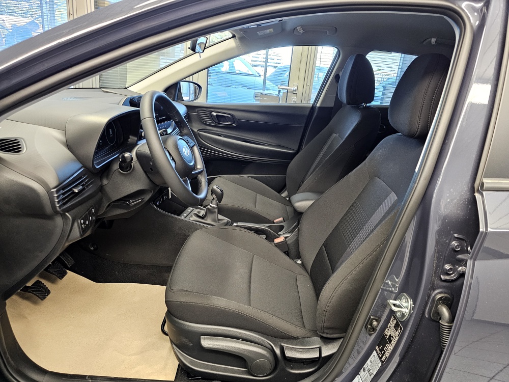 Hyundai i20  bei Hoffmann Automobile in Wolfsburg kaufen und sofort mitnehmen - Bild 16