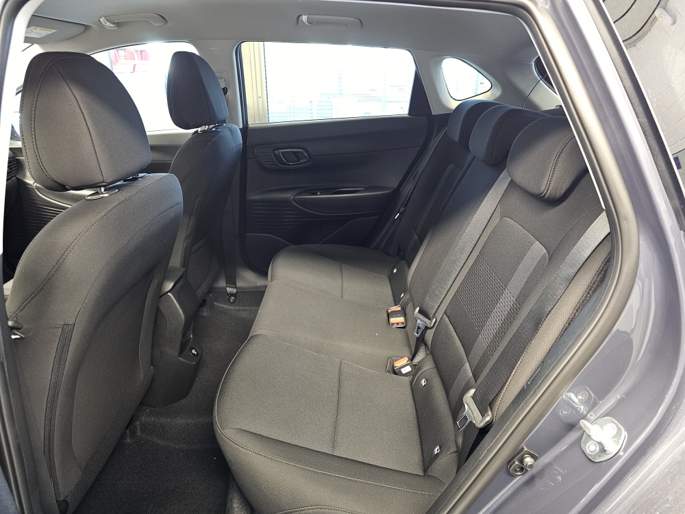 Hyundai i20  bei Hoffmann Automobile in Wolfsburg kaufen und sofort mitnehmen - Bild 4
