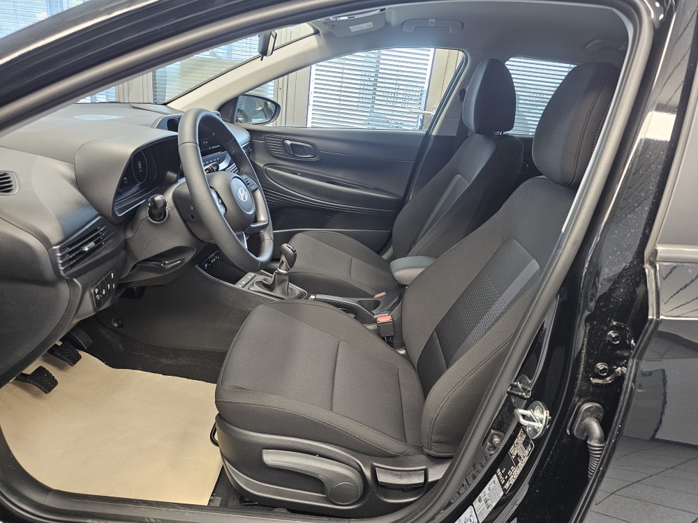 Hyundai i20  bei Hoffmann Automobile in Wolfsburg kaufen und sofort mitnehmen - Bild 15