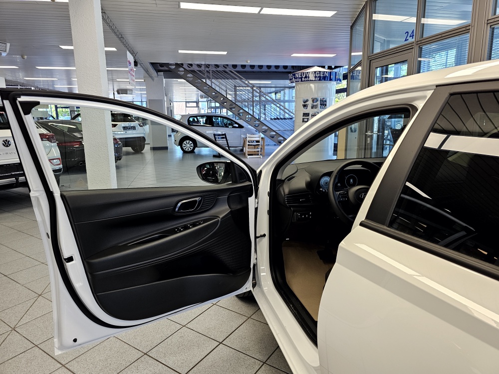 Hyundai i20  bei Hoffmann Automobile in Wolfsburg kaufen und sofort mitnehmen - Bild 17