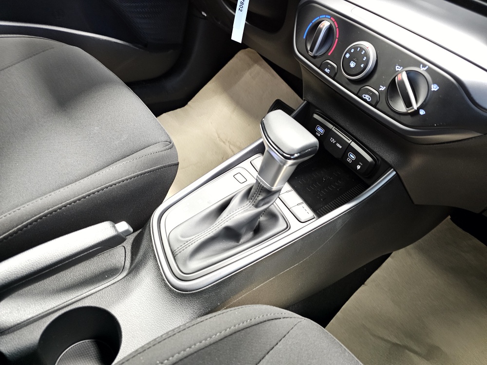 Hyundai i20  bei Hoffmann Automobile in Wolfsburg kaufen und sofort mitnehmen - Bild 8