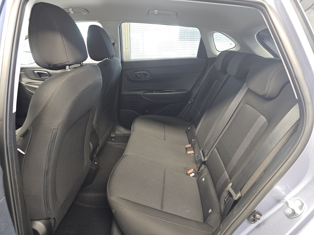 Hyundai i20  bei Hoffmann Automobile in Wolfsburg kaufen und sofort mitnehmen - Bild 4
